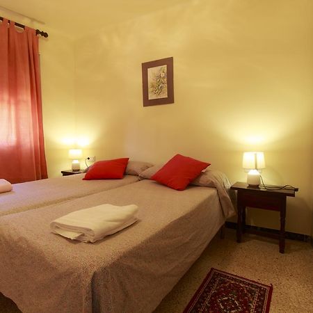 Ca La Conxita Hostal & Restaurante Hotel La Vajol Buitenkant foto
